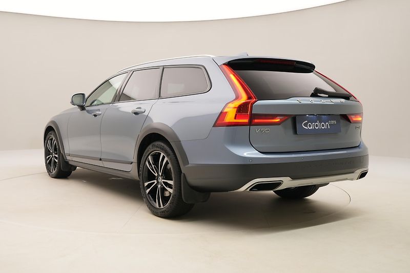 Volvo V90 CC D5 AWD INSCRIPTION AUT CZ - fotka 10 z 51