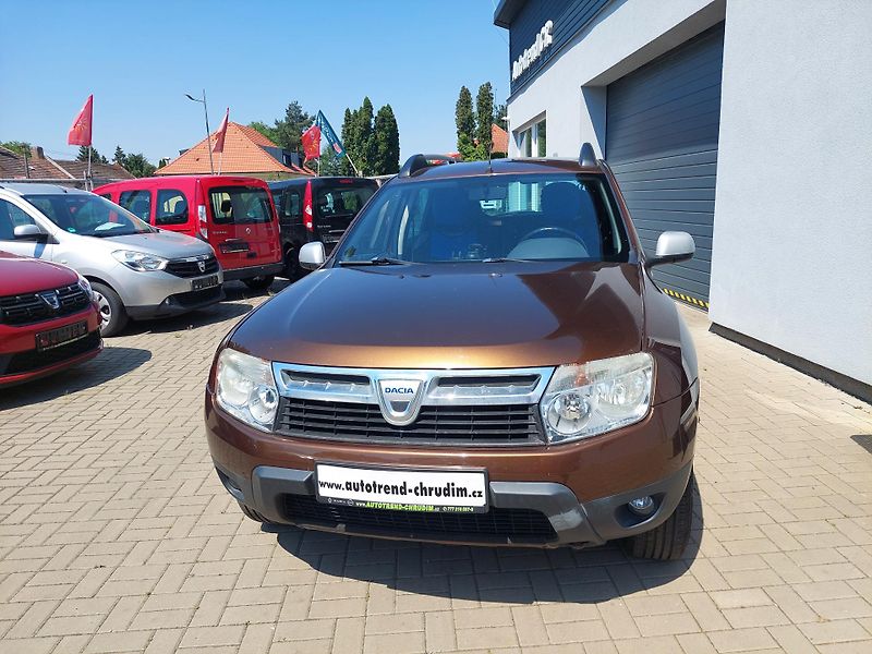 Dacia Duster (2011) 1.6i-16V - fotka 2 z 32