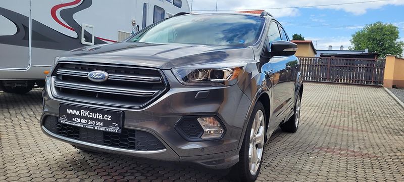 Ford Kuga (2016) 1,5 110kW ST-Line Bi-Xenony - fotka 1 z 45