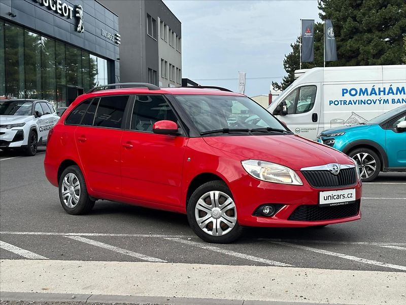 Škoda Fabia 1,4 16V  Active CZ - fotka 3 z 19