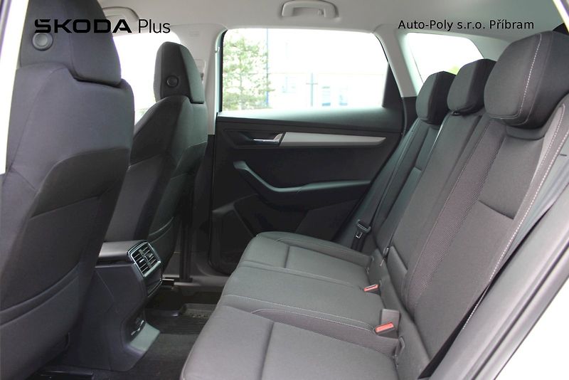 Škoda Karoq (2024) Ambition 1.5TSI / 110kW 6°MP - fotka 21 z 24