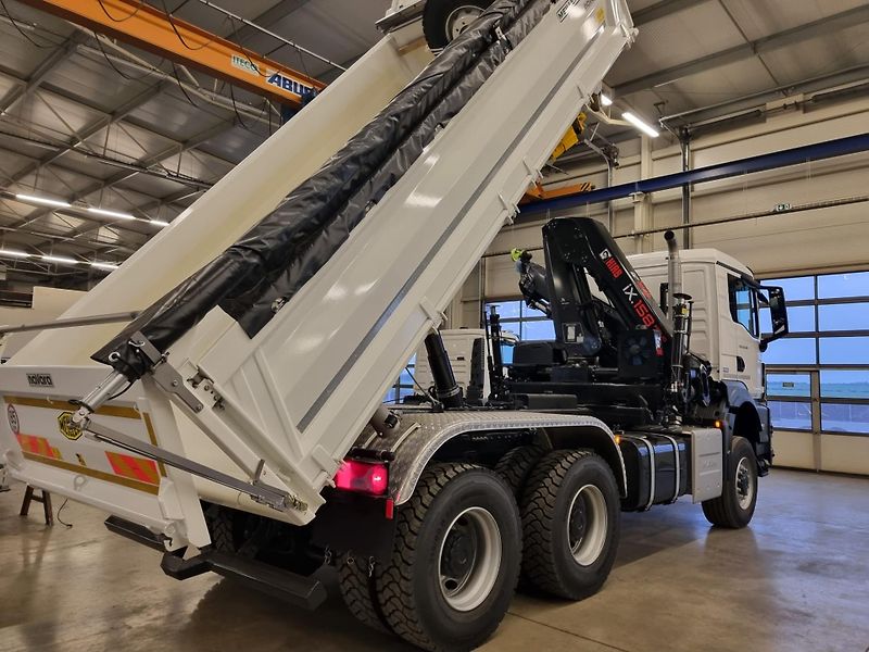 MAN TGS 33.520 6x6 SKLOPKA MEILLER - fotka 6 z 10