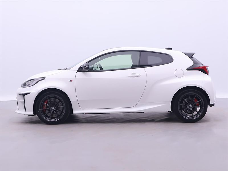 Toyota GR Yaris Four 1,6 T 192kW 4WD DPH - fotka 4 z 35