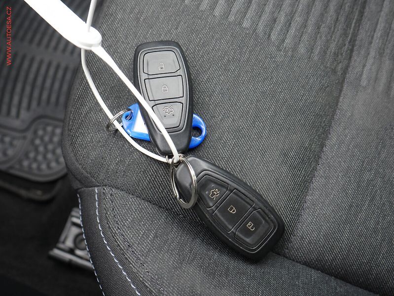 Ford Focus (2019) 1.5EB, Active, AT, navi, +ALU - fotka 21 z 21