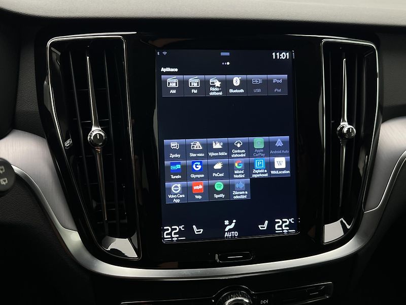 Volvo V60 D3 MOMENTUM MAN - fotka 33 z 41