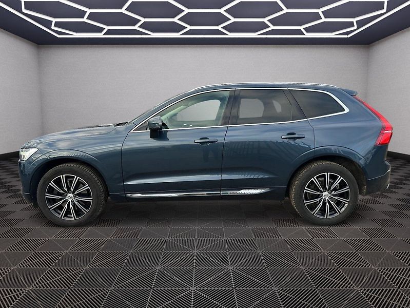 Volvo XC60 D4 140Kw AWD - fotka 4 z 23