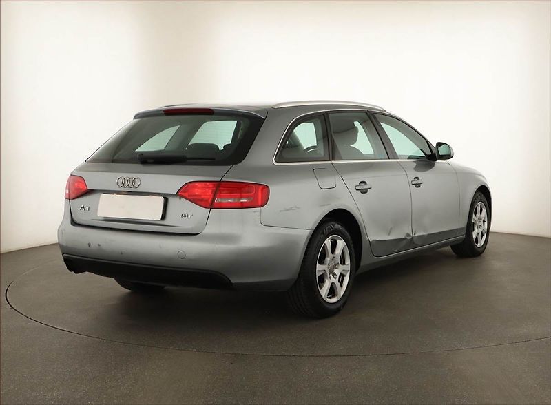 Audi A4 (2008) 1.8 TFSI, ČR,1.maj, udržované - fotka 5 z 13