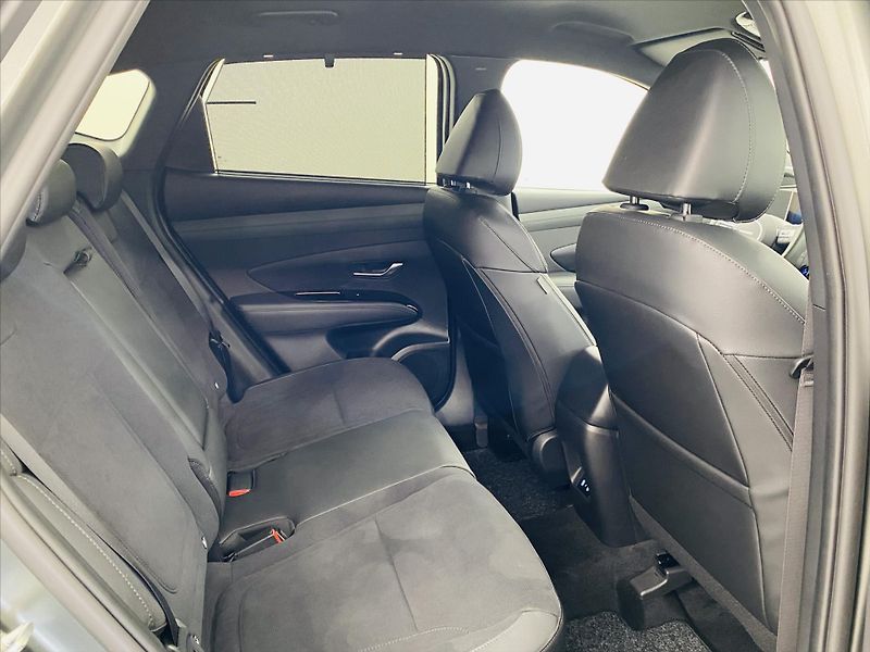 Hyundai Tucson 1,6 T-GDi MHEV Edition 20 Year - fotka 7 z 26