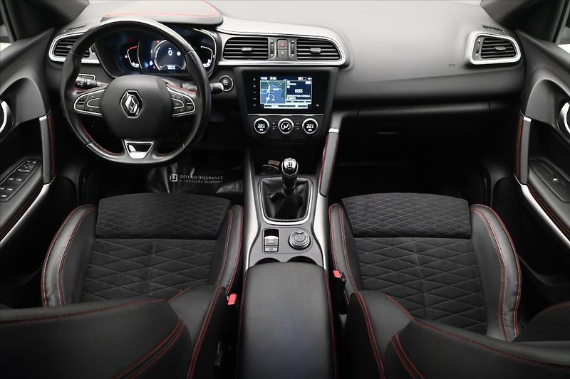 Renault Kadjar 1,7 Blue dCi 110 kW 4x4 Black - fotka 15 z 27
