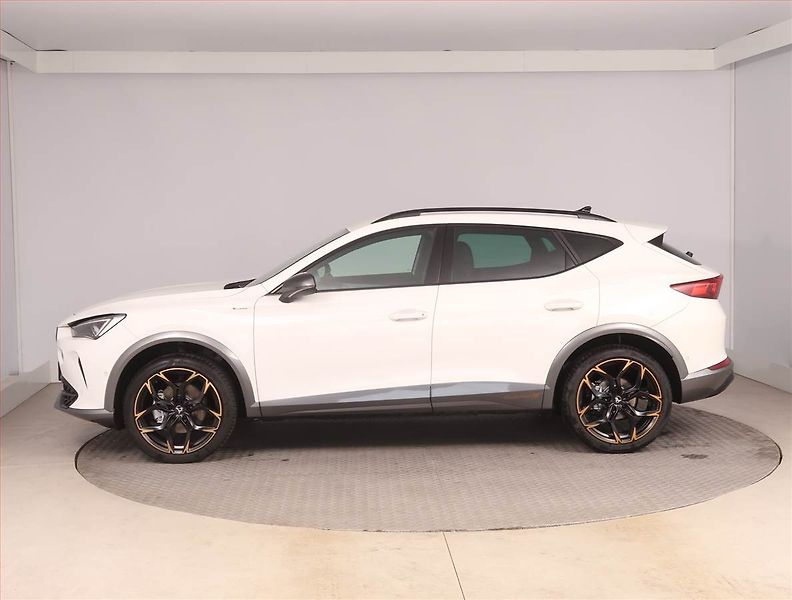 Cupra Formentor (2022) Business 1.5 TSI - fotka 3 z 17