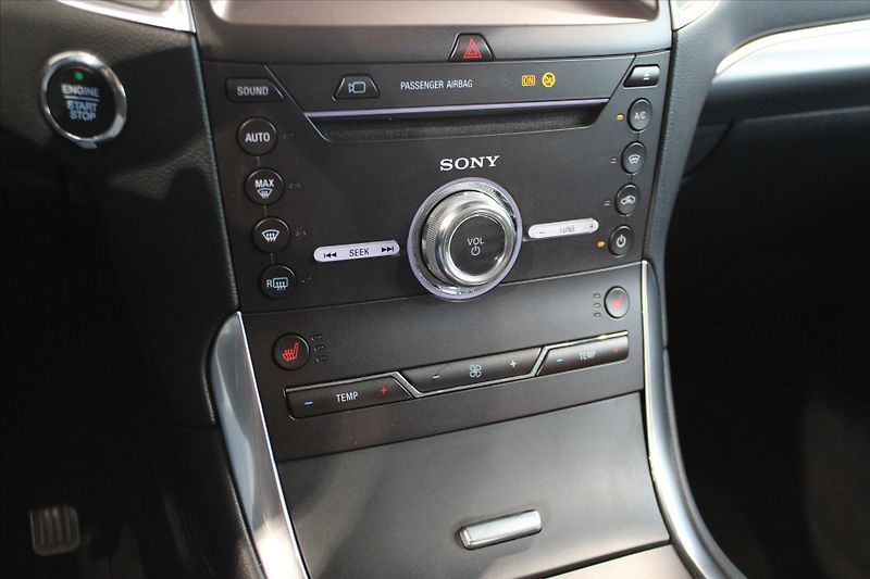 Ford Galaxy EcoBlue Automatik Titanium ACC - fotka 17 z 23