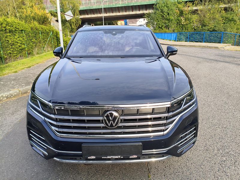 Volkswagen Touareg (2022) 3,0 TDI Elegance 210 KW - fotka 9 z 40