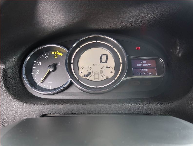 Renault Mégane (2015) Limited 1.5 dCi, Tempomat - fotka 11 z 19