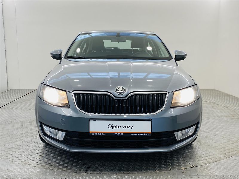 Škoda Octavia 1,2 TSI 77 kW Klima - fotka 4 z 24