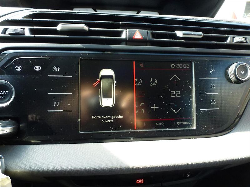 Citroën Grand C4 SpaceTourer 1,2 Pure Tech 130 7míst - fotka 31 z 45