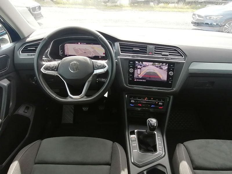Volkswagen Tiguan (2021) 1.5 TSi Facelift Life ACC LED - fotka 8 z 31