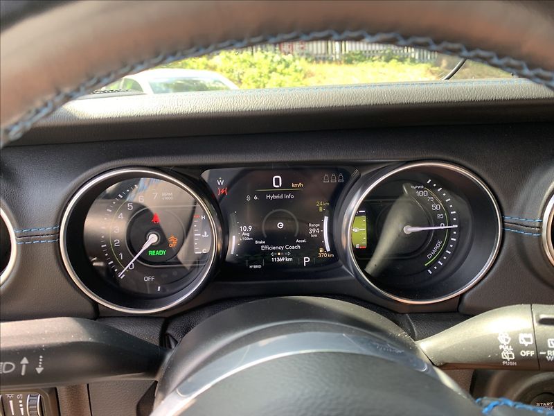 Jeep Wrangler 2,0 4xe RUBICON,ORIGINAL ARB - fotka 18 z 39