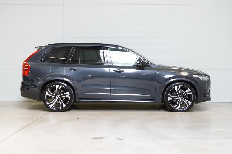 Volvo XC90 B5 Core+ 1.MAJ,ČR,DPH,7 míst - fotka 4 z 34
