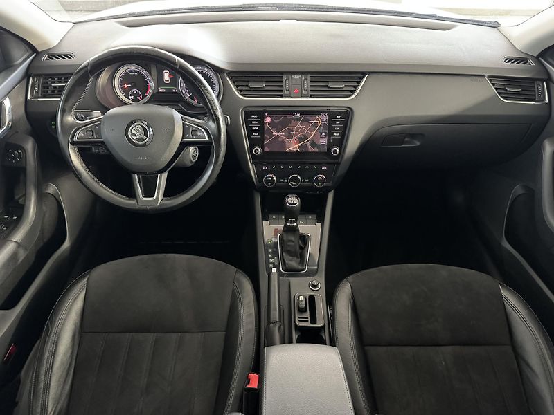Škoda Octavia (2017) 2,0TDi DSG 4X4 NAVI TAŽNÉ LED - fotka 15 z 21