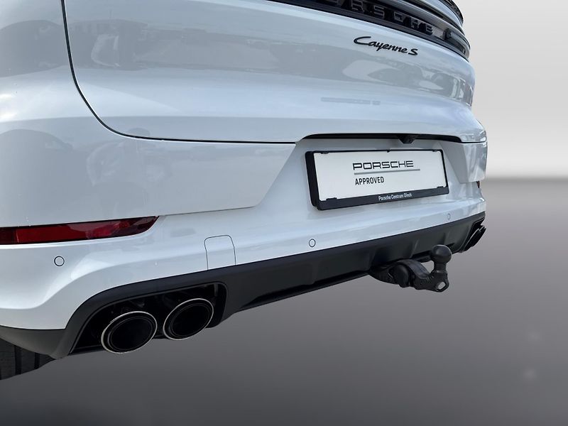 Porsche Cayenne S Coupé - fotka 25 z 30