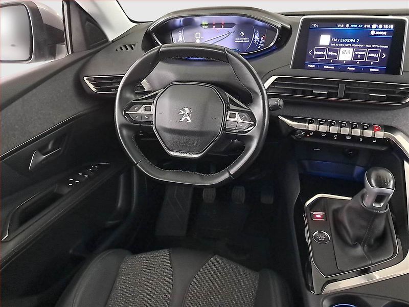 Peugeot 3008 (2020) 1.5 BlueHDi, Navi, Tempomat - fotka 7 z 22