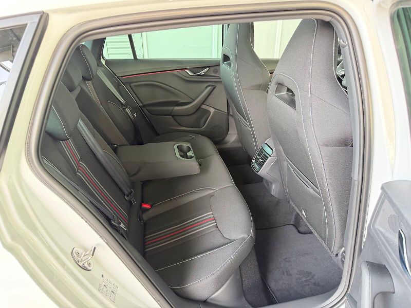 Škoda Scala (2025) Monte Carlo 1.0 TSI / 85 kW DS - fotka 22 z 26