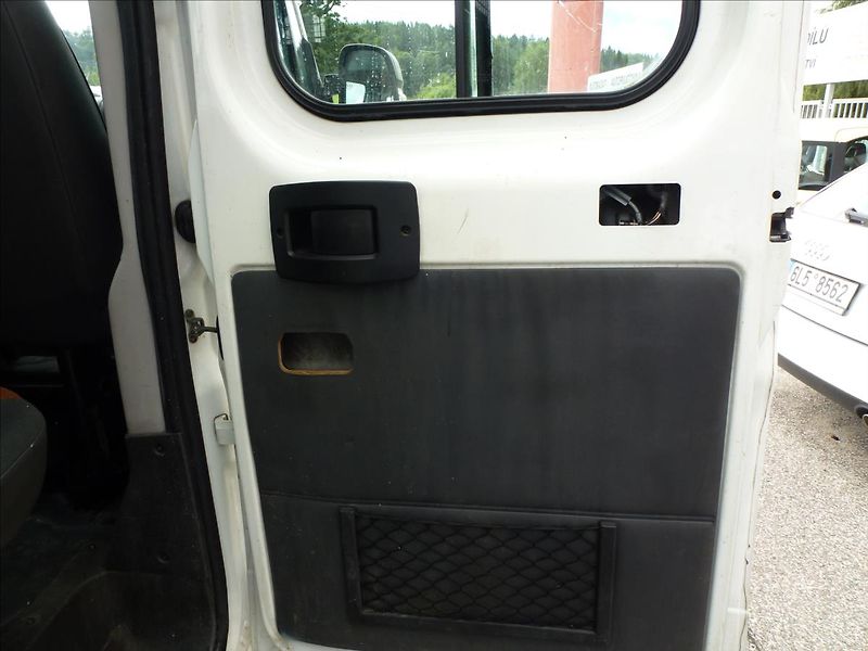 Fiat Ducato 2,3 MultiJet IVECO SKLÁPĚČ 7mí - fotka 21 z 44