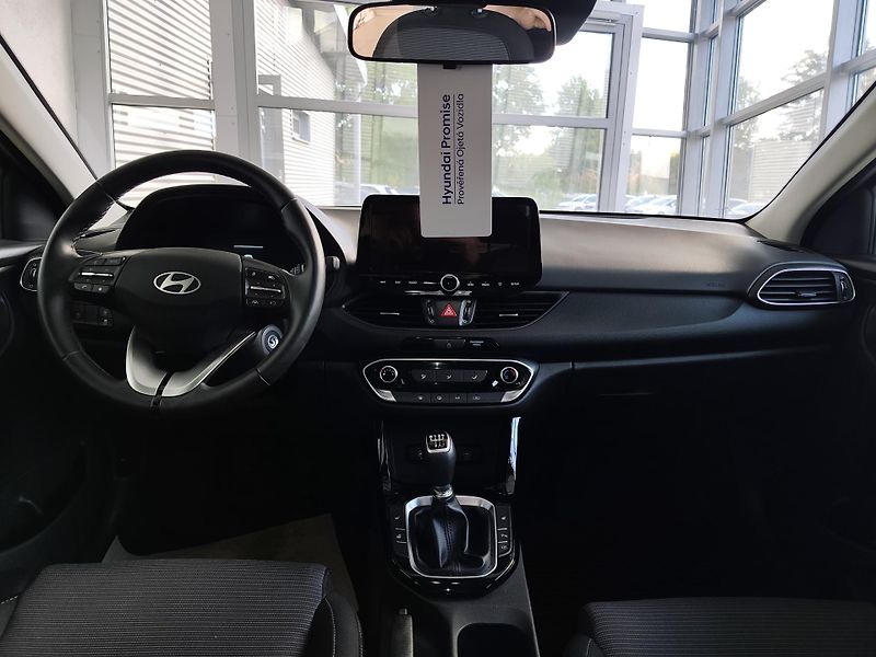 Hyundai i30 (2025) 1.5DPi 71kW Smart MT - fotka 10 z 21