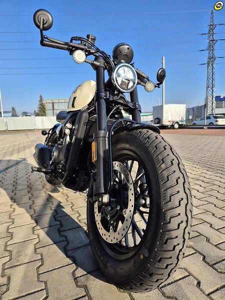 CFMOTO (2026) 450 CL-C BOBBER - fotka 10 z 16