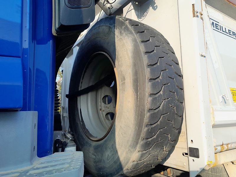 DAF CF 480 FAT 6x4 - fotka 17 z 44