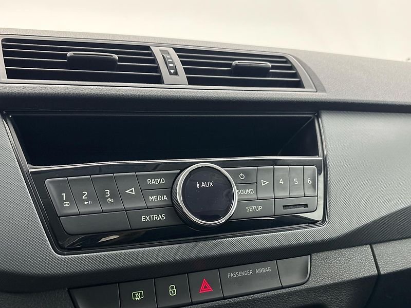 Škoda Fabia Active - fotka 23 z 27