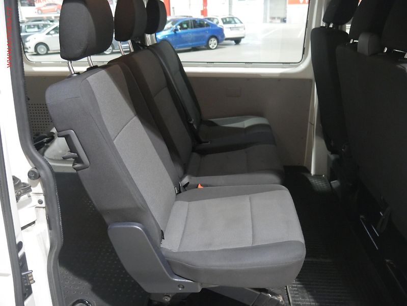 Volkswagen Transporter (2017) 2.0TDi 6míst, 2.maj,ČR, AC - fotka 11 z 14