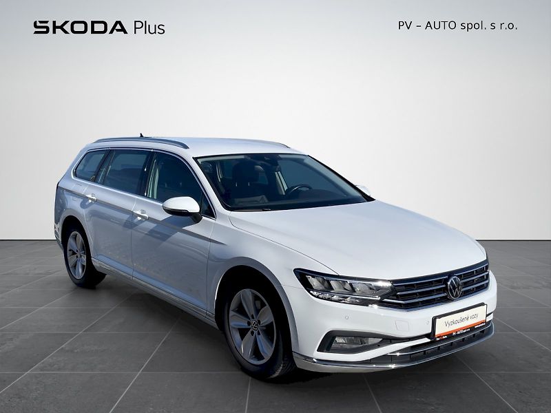 Volkswagen Passat (2021) 1.5 TSI 110 kW DSG Elegance Pl - fotka 25 z 31