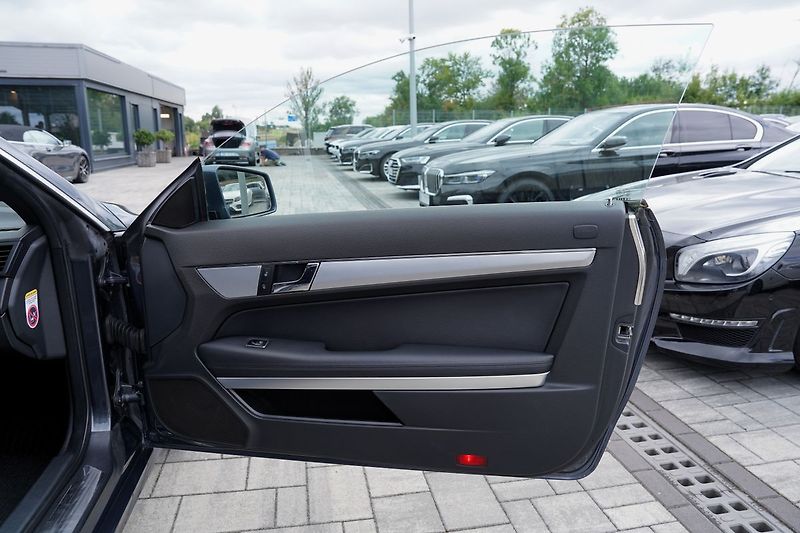 Mercedes-Benz Třídy E E 350 CDI, cabrio,automat,kůže - fotka 24 z 45