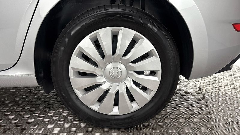 Škoda Scala 1.0 TSI Ambition - fotka 19 z 23