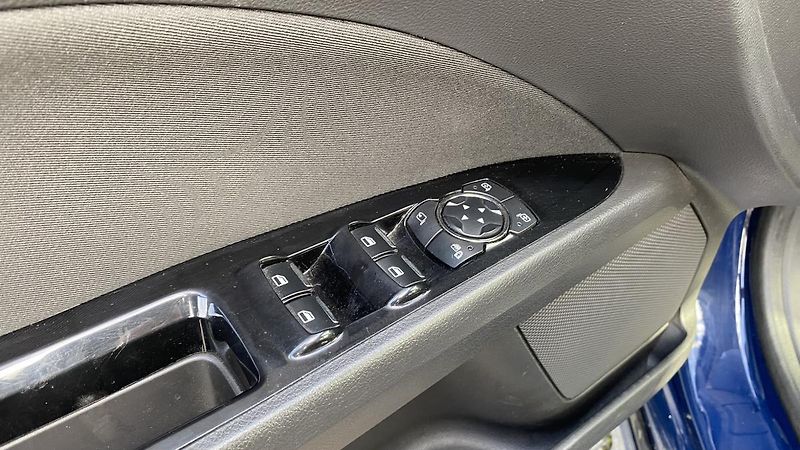Ford Mondeo (2015) 1,5 Ecoboost 160k - fotka 15 z 18