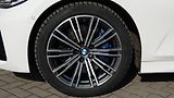 BMW Řada 3 330i xDrive M Sport - náhled 20