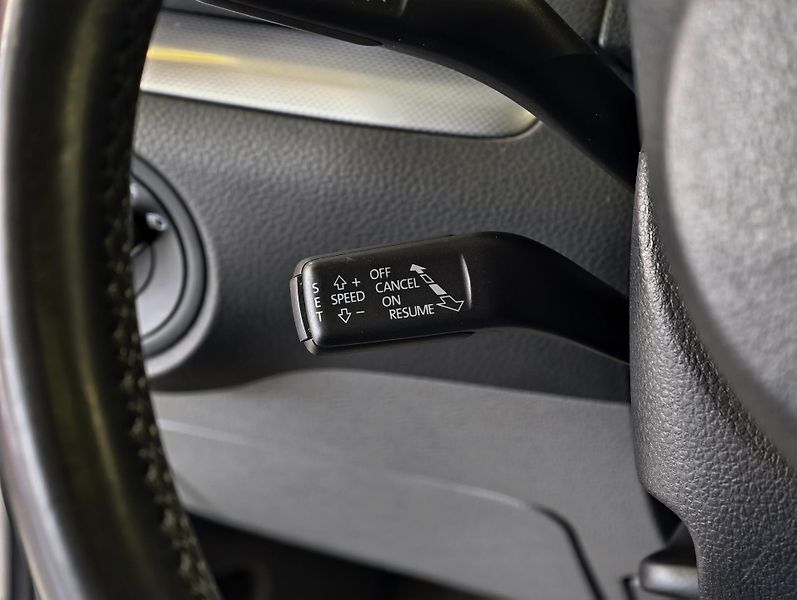 Volkswagen Sharan 2.0 TDi 125kW 7 MÍST KAMERA  - fotka 19 z 23