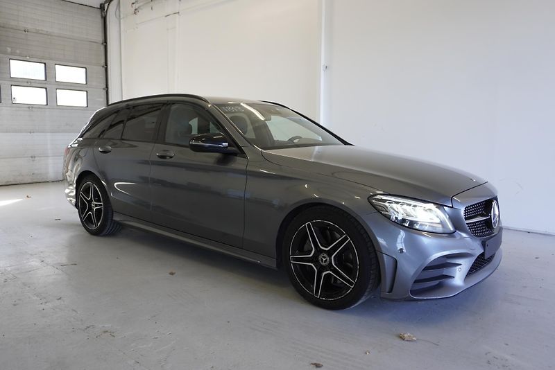 Mercedes-Benz Třídy C (2019) C300 2,0D AMG-LINE AUTOMAT - fotka 3 z 27