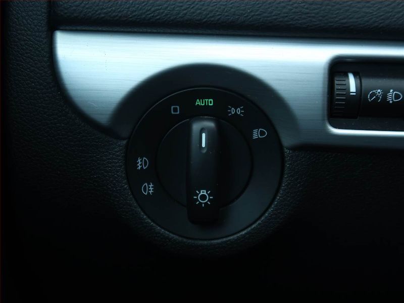 Škoda Yeti (2016) 2.0 TDI, 4X4, Automat, Navi - fotka 17 z 21