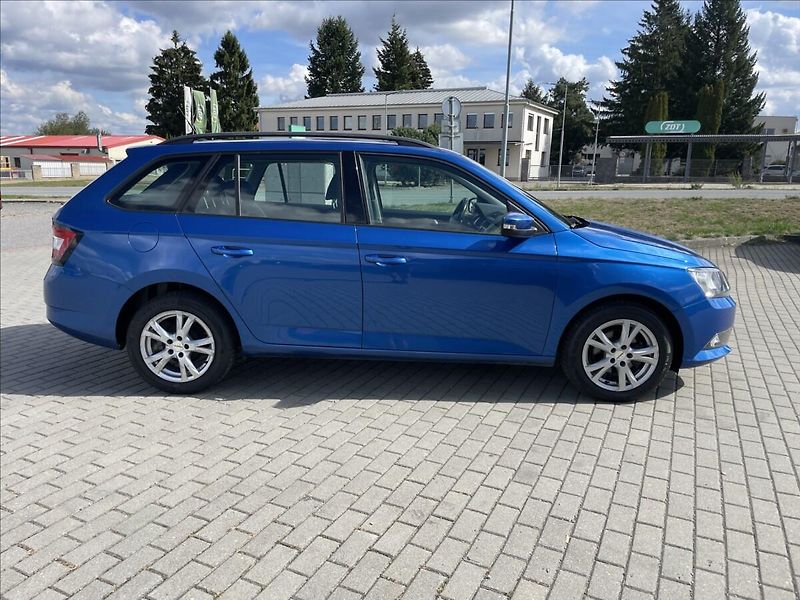 Škoda Fabia 1,2 TSi 66kw Ambiente Tažné Te - fotka 5 z 34