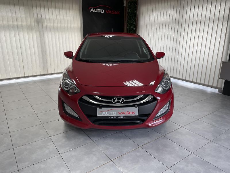 Hyundai i30 1.6 i 16V ČR SERVISKA DIGIAC  - fotka 4 z 26