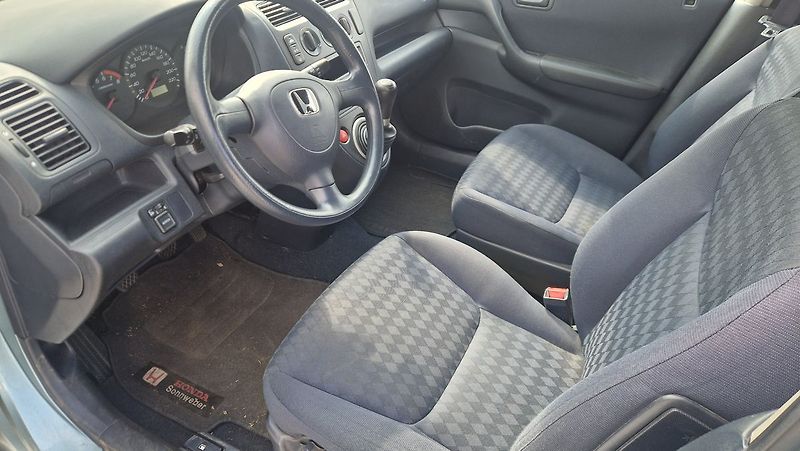 Honda Civic 1,4 16 V - fotka 8 z 11