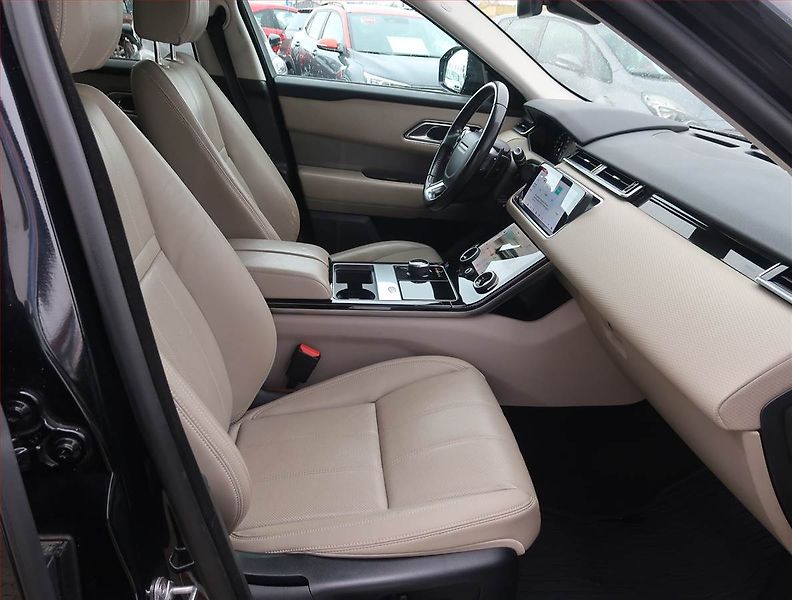 Land Rover Range Rover Velar (2018) D240 - fotka 9 z 17