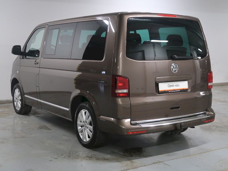Volkswagen Multivan (2013) LIFE 2.0TDI 132KW 7MÍST - fotka 7 z 30