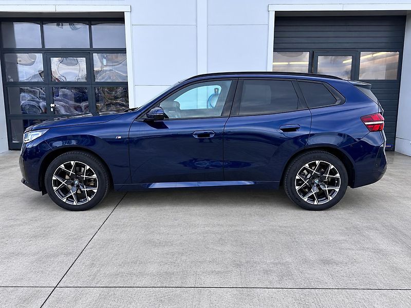 BMW X3 xDrive20d M-Sport PRO - fotka 3 z 28