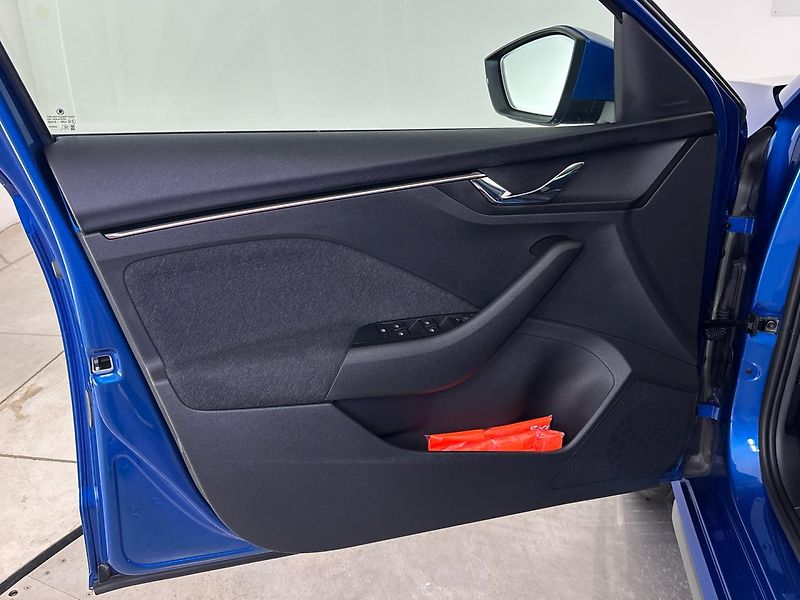Škoda Kamiq Top Selection - fotka 13 z 29