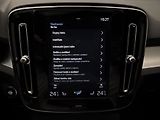 Volvo XC40 T5 AWD MOMENTUM PRO AUT - náhled 35