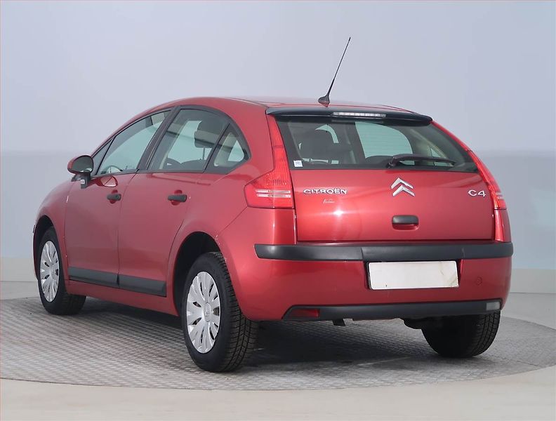Citroën C4 (2009) 1.6 HDi, nová STK, Klima - fotka 4 z 14