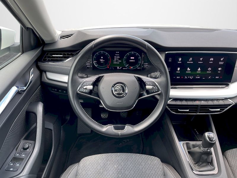 Škoda Octavia (2023) 1.5 TSI 110kW Style Plus combi - fotka 6 z 35